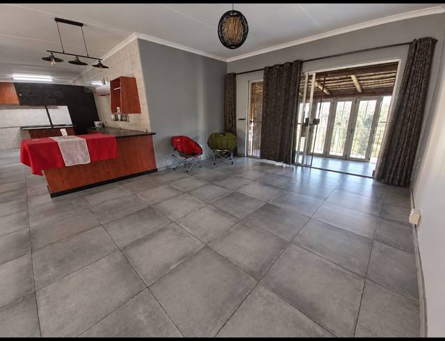 3 BEDROOM HOUSE FOR SALE IN ROTHDENE